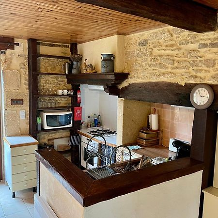 Saint-Genies La Vieille Ferme: Superbe Complexe De 3 Gites En Pierre Avec Piscine Au Coeur Du Perigord Noir מראה חיצוני תמונה