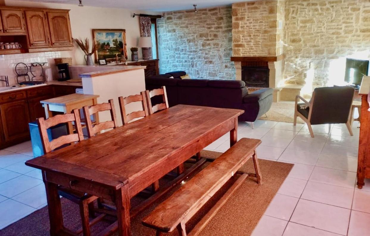 Saint-Genies La Vieille Ferme: Superbe Complexe De 3 Gites En Pierre Avec Piscine Au Coeur Du Perigord Noir מראה חיצוני תמונה