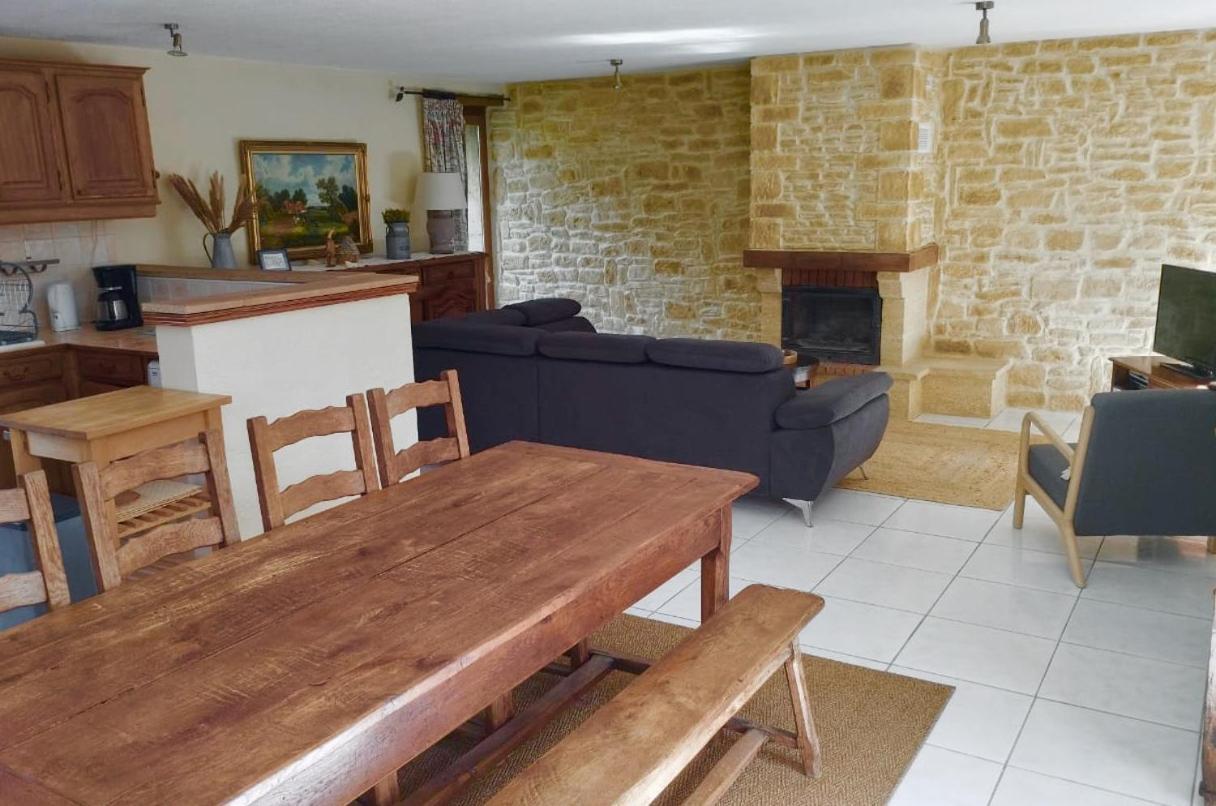 Saint-Genies La Vieille Ferme: Superbe Complexe De 3 Gites En Pierre Avec Piscine Au Coeur Du Perigord Noir מראה חיצוני תמונה